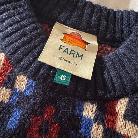 Farm Rio Ainika Tapestry Blue/Red
Sweater XS BNWOT - Picture 9 of 11